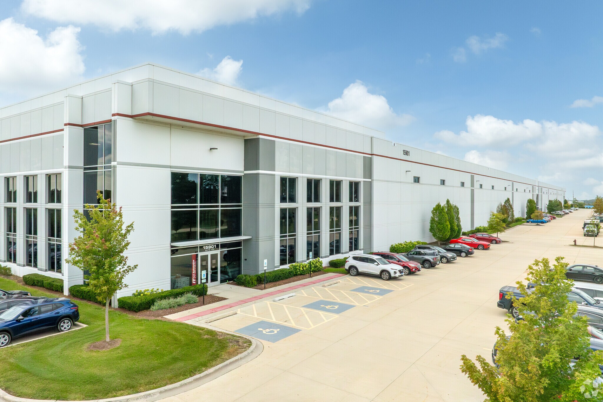 15901 W 147th St, Lockport, IL for sale Primary Photo- Image 1 of 1