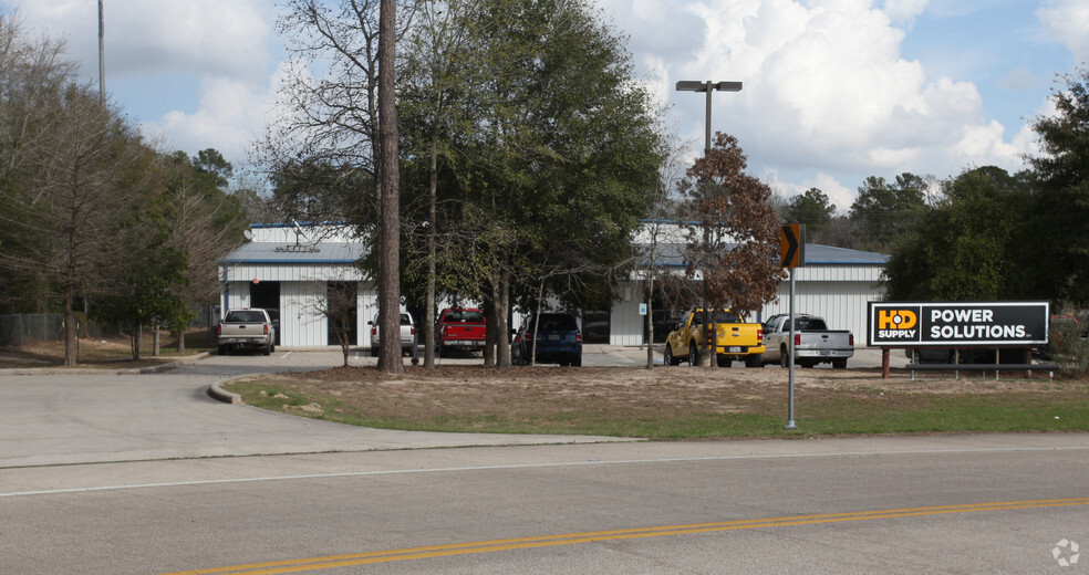 3509 N Loop 336 W, Conroe, TX for lease - Building Photo - Image 2 of 16