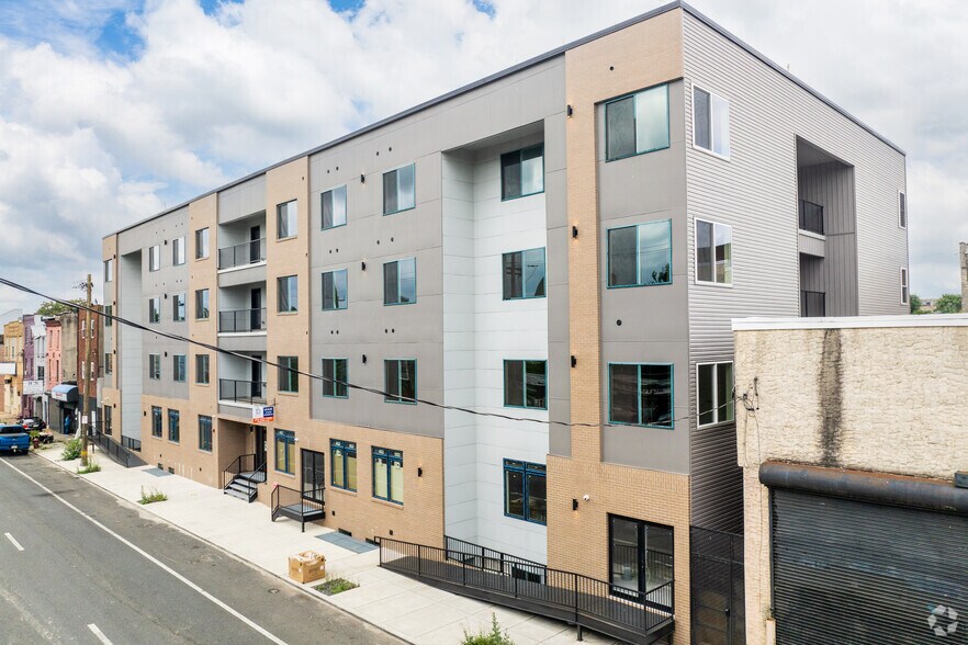 2328-2344 N 2nd St, Philadelphia, PA for lease - Building Photo - Image 1 of 31