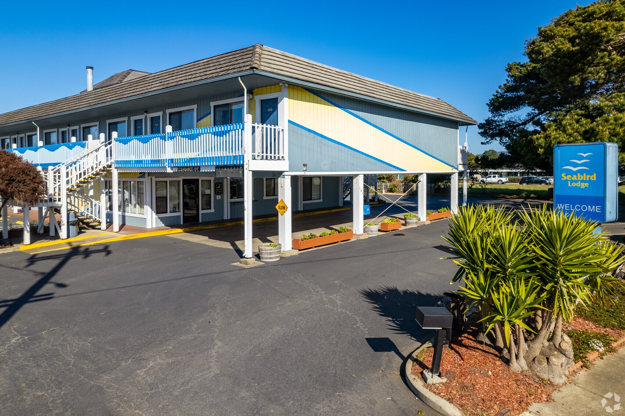 191 South St, Fort Bragg, CA 95437