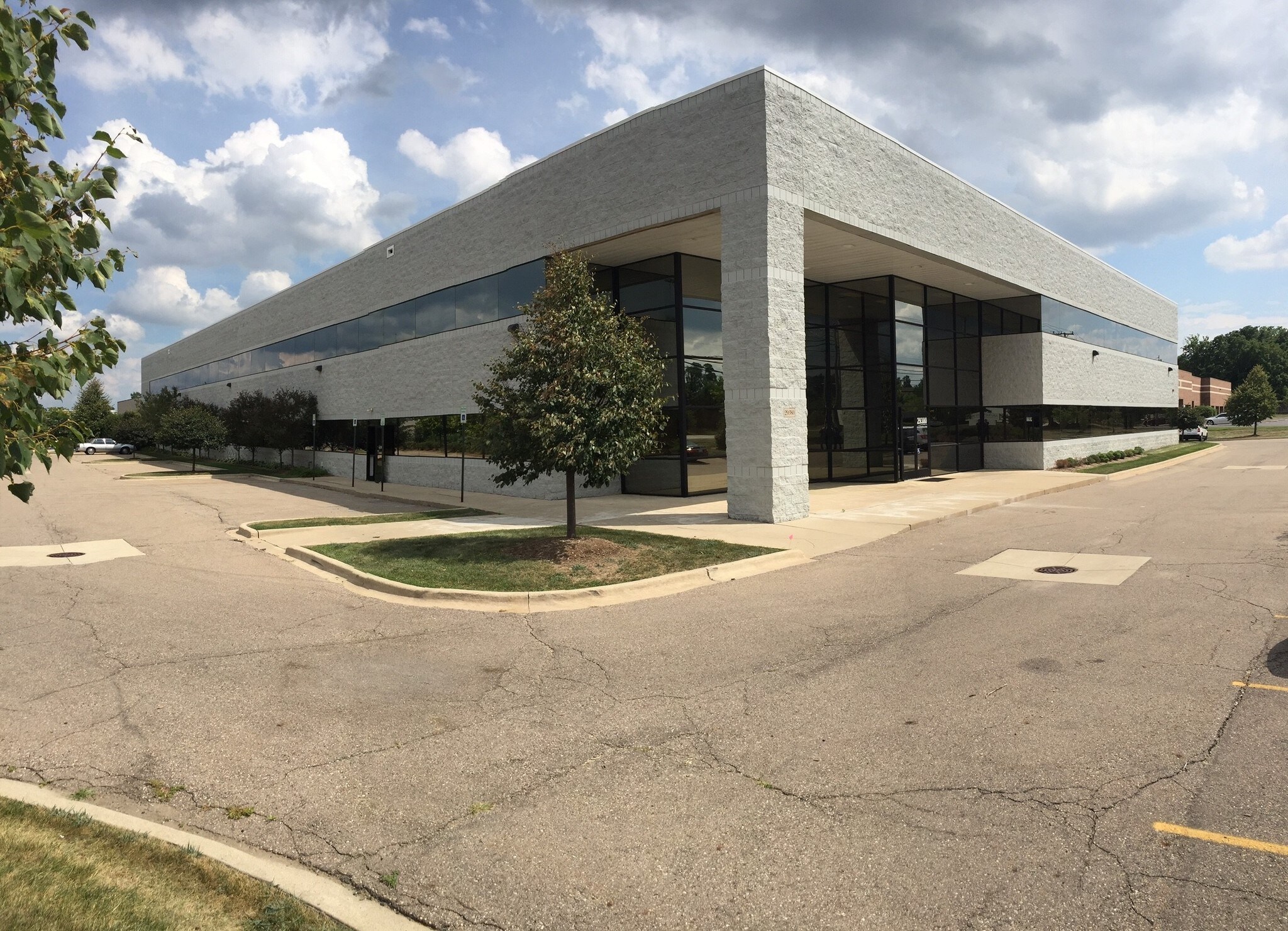 29380 Beck Rd, Wixom, MI for sale Building Photo- Image 1 of 1