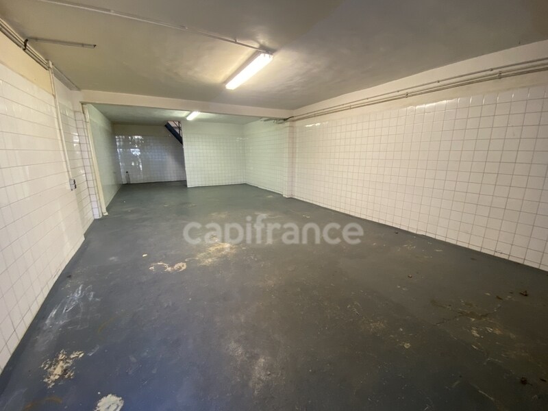Flex in Guibeville for lease Interior Photo- Image 1 of 8
