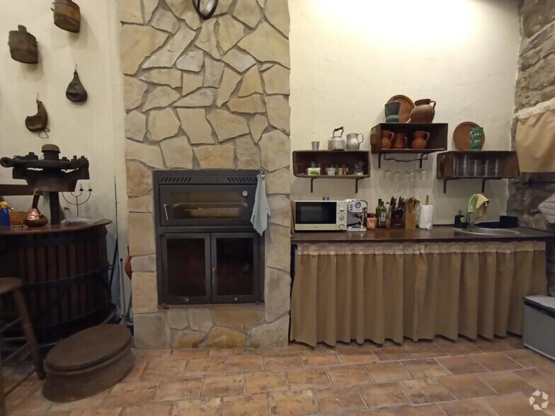 Retail in El Molar, Madrid for sale - Building Photo - Image 3 of 10