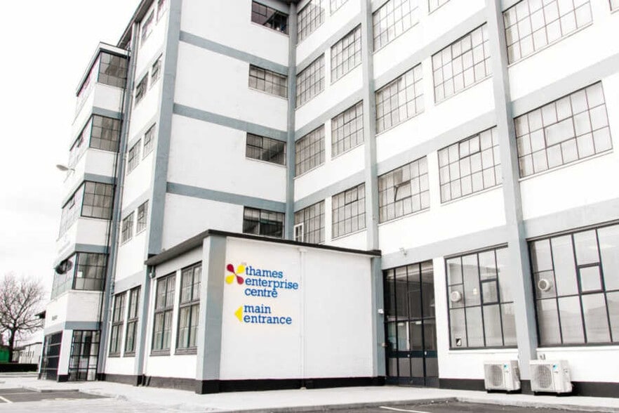 Princess Margaret Rd, Tilbury for lease - Building Photo - Image 3 of 21