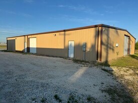 1944 N Access Rd, Clyde TX - Warehouse