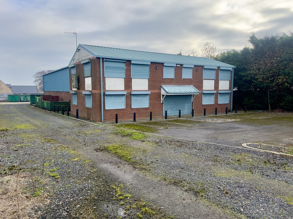 Howlish Ln, Coundon for sale Building Photo- Image 1 of 2
