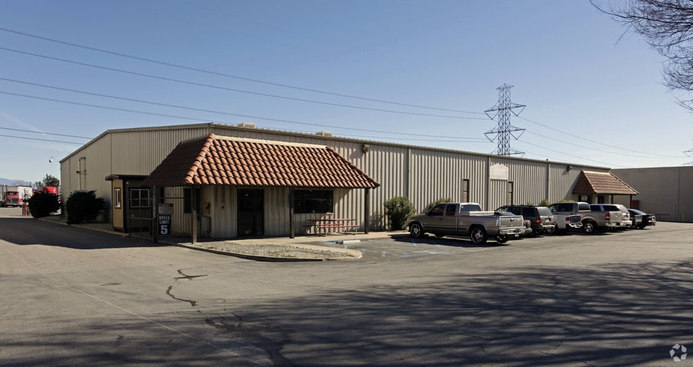 8613 Etiwanda Ave, Rancho Cucamonga, CA for lease - Primary Photo - Image 2 of 2