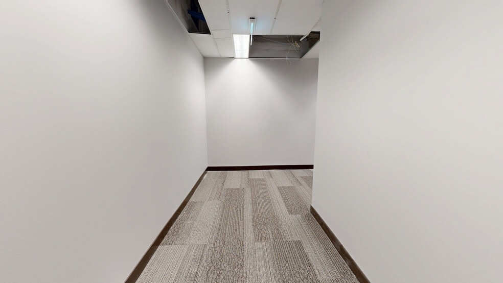 2233 Argentia Rd, Mississauga, ON for lease - Matterport 3D Scan - Image 2 of 29