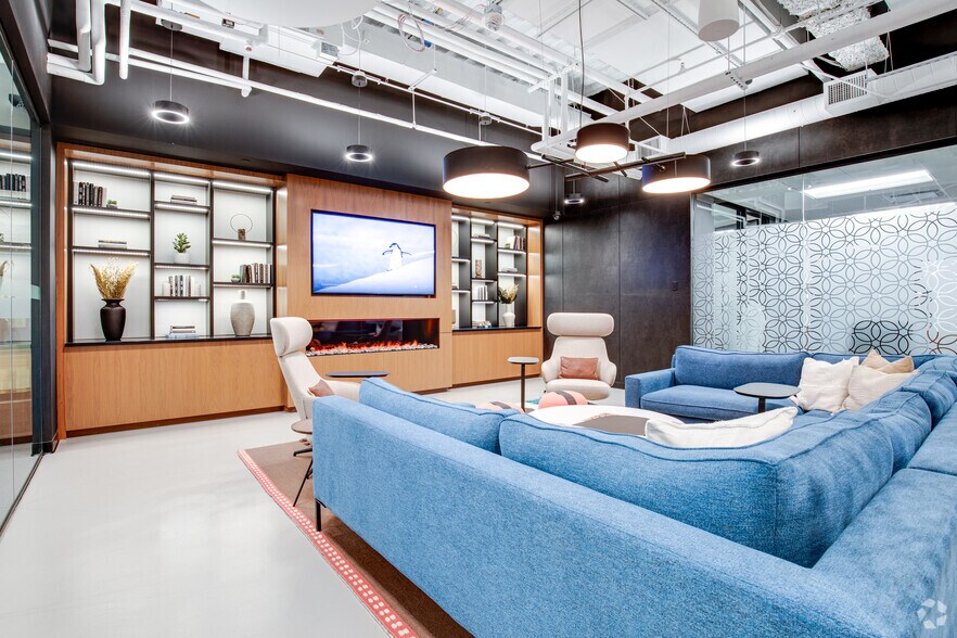 45 S 7th St, Minneapolis, MN for lease - Interior Photo - Image 2 of 27