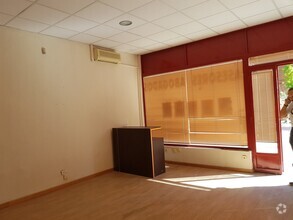 Retail in Móstoles, MAD for lease Interior Photo- Image 2 of 4