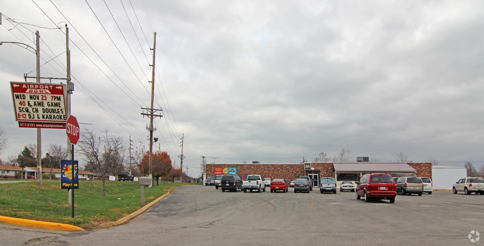 4 Erwin Plegge Blvd, Bethalto, IL for sale - Primary Photo - Image 1 of 1