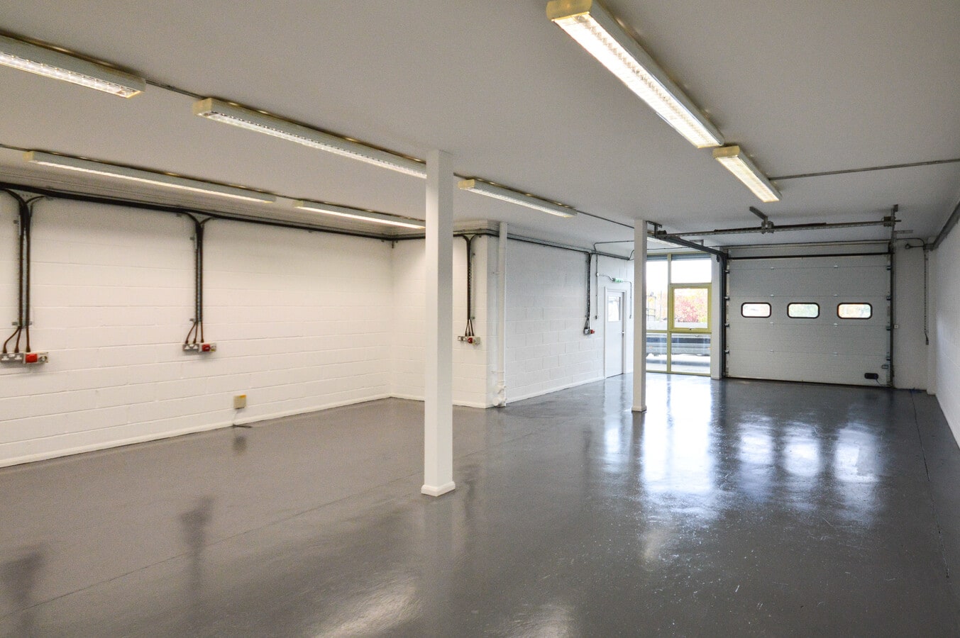 Ballmoor, Buckingham, BKM MK18 1RQ - Unit 30 -  - Interior Photo - Image 1 of 2