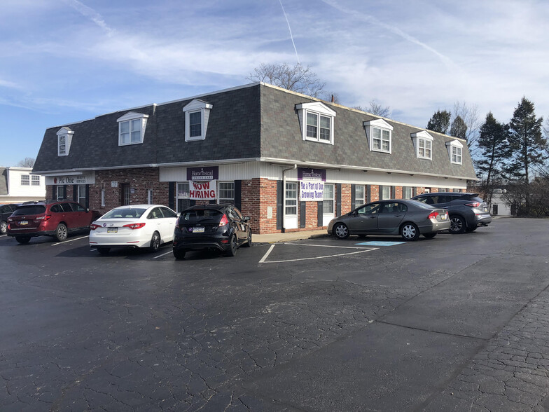 11 N Five Points Rd, West Chester, PA for lease - Building Photo - Image 1 of 6