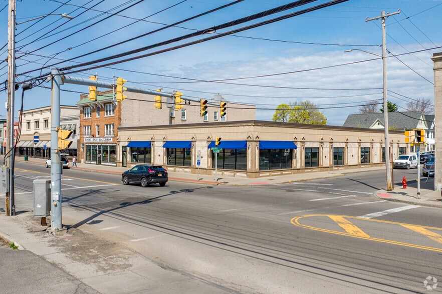 2449-2459 James St, Syracuse, NY for lease - Primary Photo - Image 1 of 5