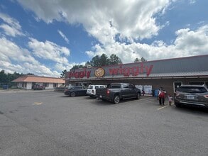 2003 N Pine Ave, Heidelberg, MS for lease Interior Photo- Image 1 of 6