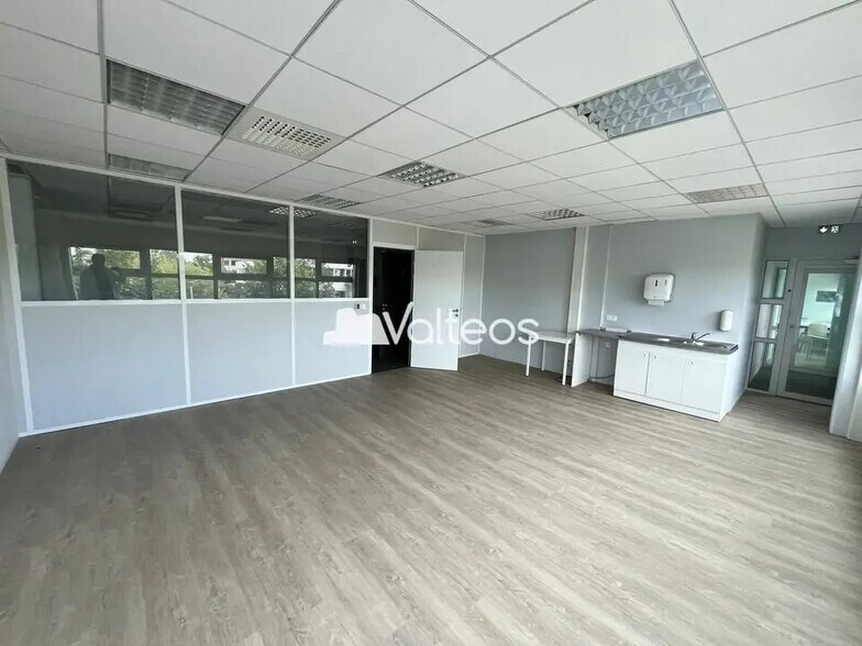 57 Avenue Du Général De Croutte, Toulouse for lease - Interior Photo - Image 3 of 33