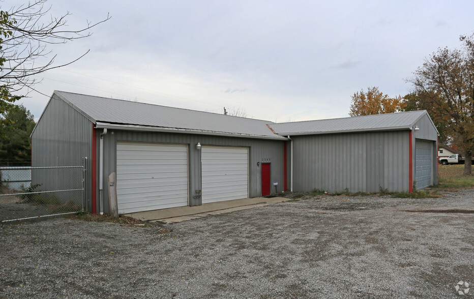 2363 Graves Rd, Hebron, KY for sale - Primary Photo - Image 1 of 1