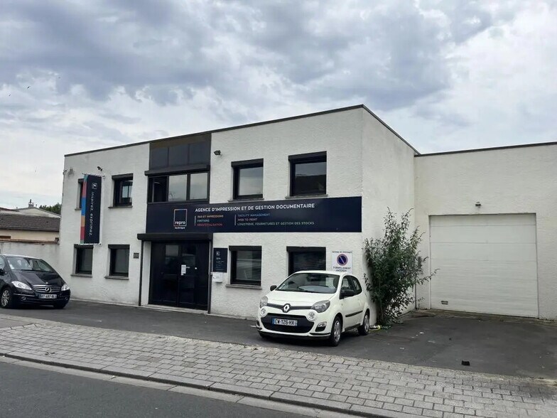 Flex in Colombes for lease - Building Photo - Image 1 of 10