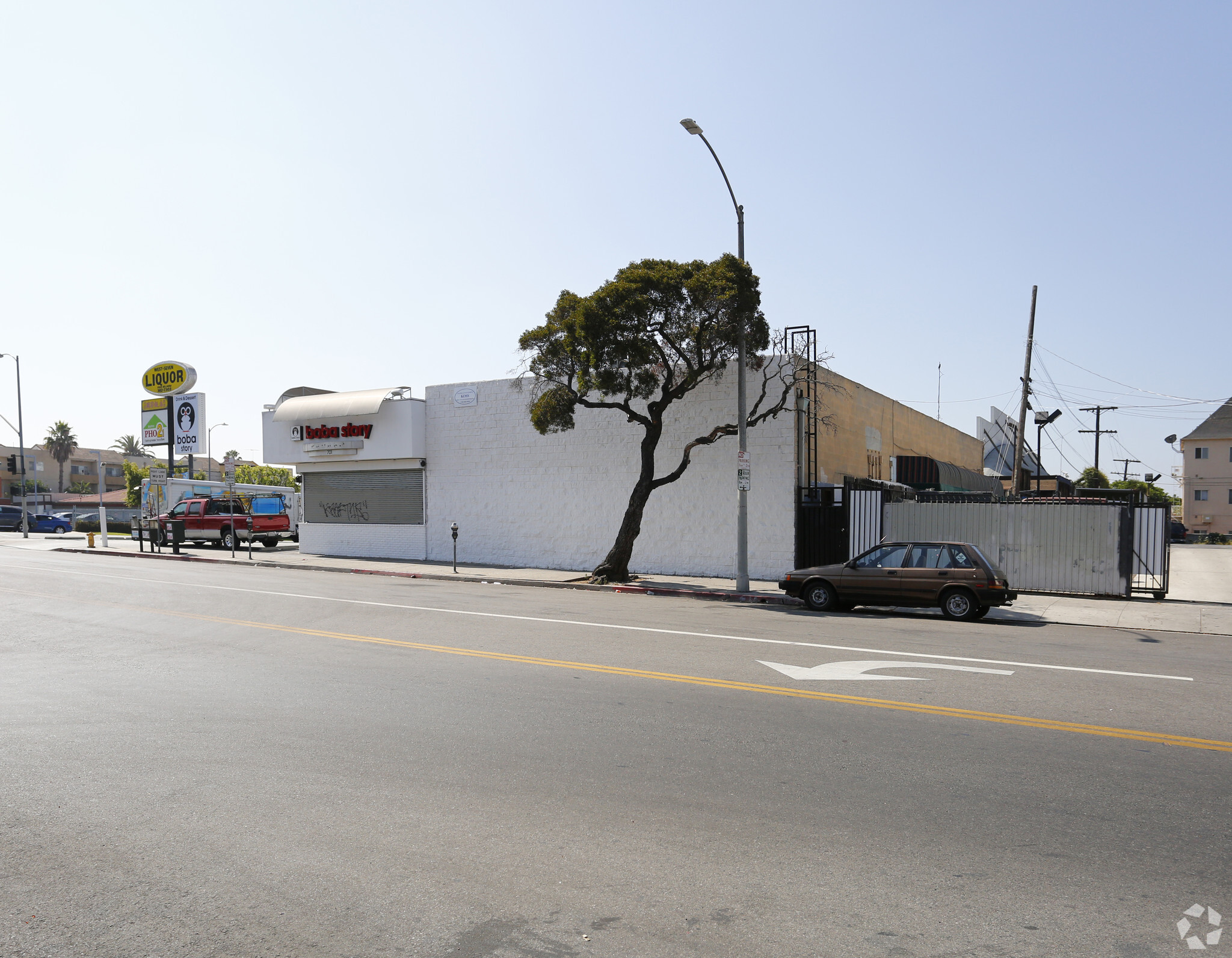 703 S Western Ave, Los Angeles, CA for lease Building Photo- Image 1 of 4