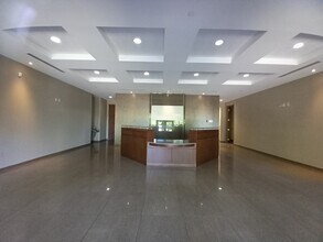 1255 Lakes Pky, Lawrenceville, GA for lease Interior Photo- Image 2 of 4