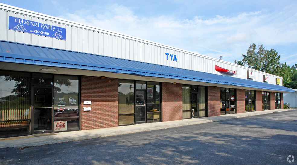 720 NE Capital Cir, Tallahassee, FL for lease - Building Photo - Image 3 of 6