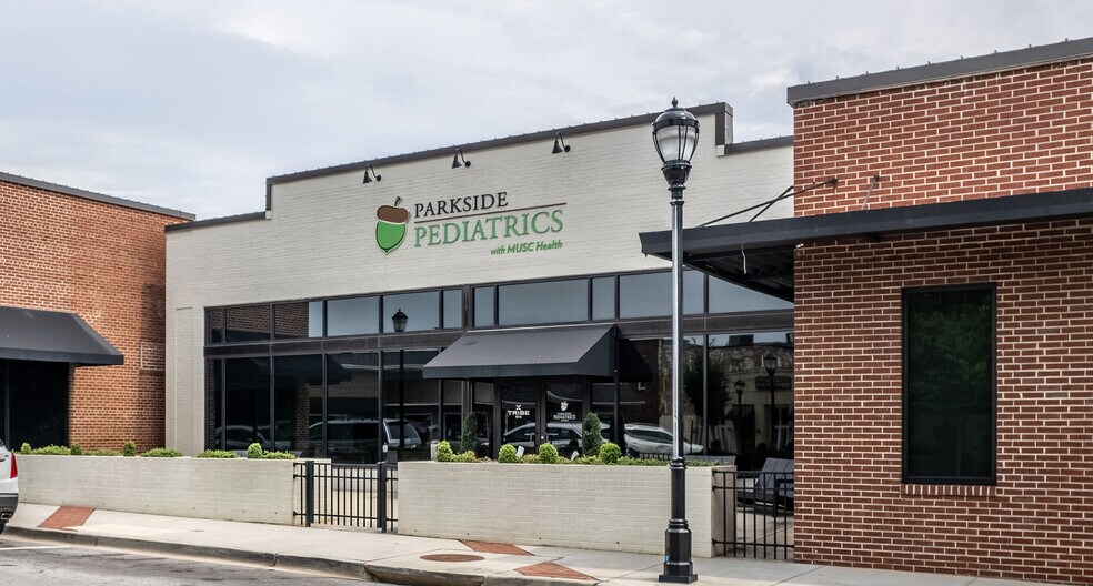 145 E Poinsett St, Greer, SC for sale - Primary Photo - Image 1 of 1