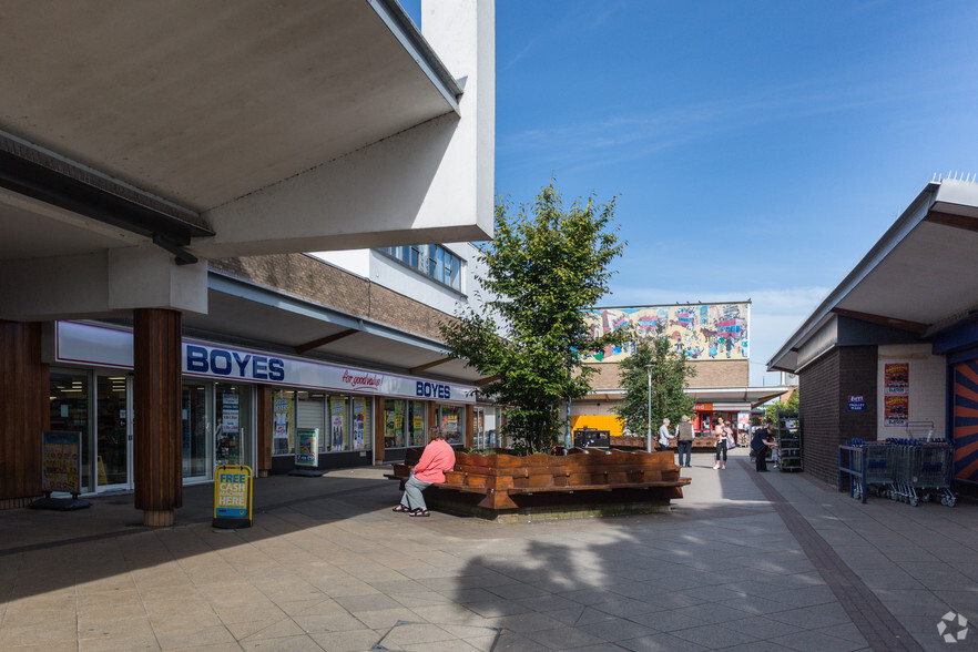 The Precinct, Blaydon On Tyne for lease - Building Photo - Image 3 of 3