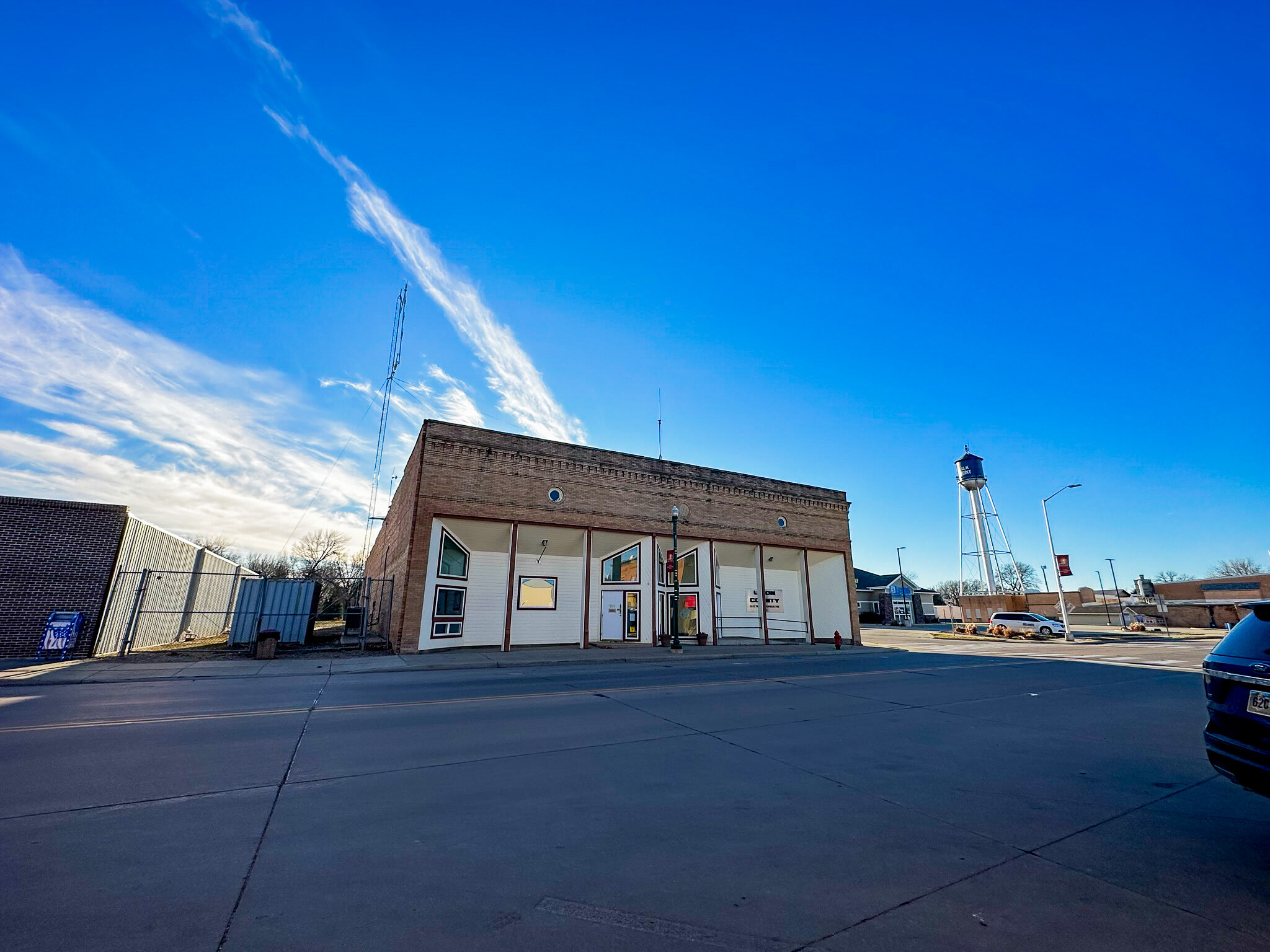 122 W Main St, Elk Point, SD for lease Building Photo- Image 1 of 19