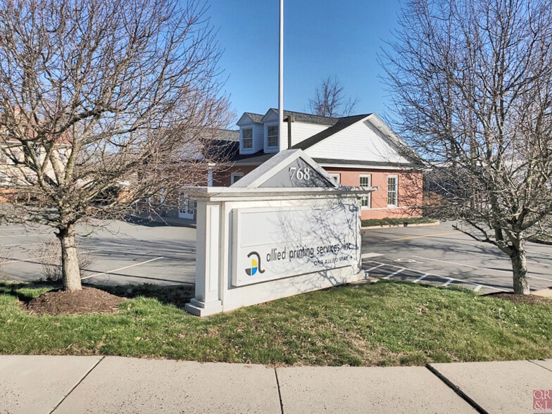 1062-1066 Tolland Tpke, Manchester, CT for lease - Building Photo - Image 2 of 2