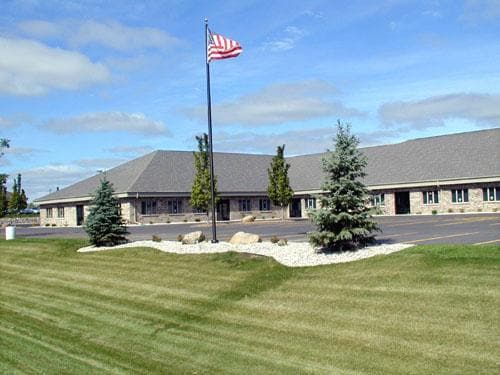 119 N McCarthy Rd, Appleton, WI for lease Building Photo- Image 1 of 8