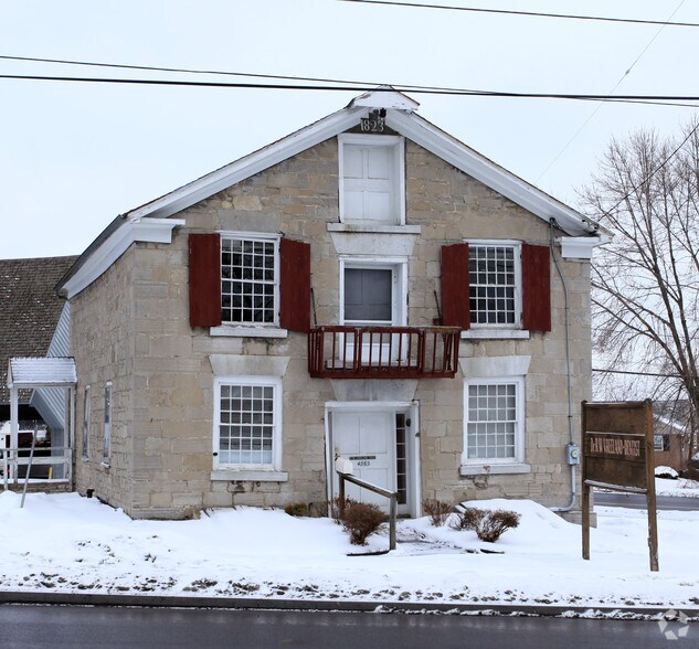 4863 W Seneca Tpke, Syracuse, NY for sale - Primary Photo - Image 1 of 1