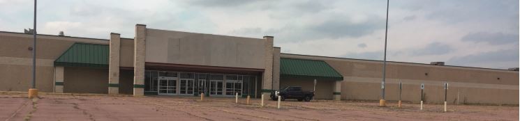 1313 S Burr St, Mitchell, SD for sale - Primary Photo - Image 1 of 1