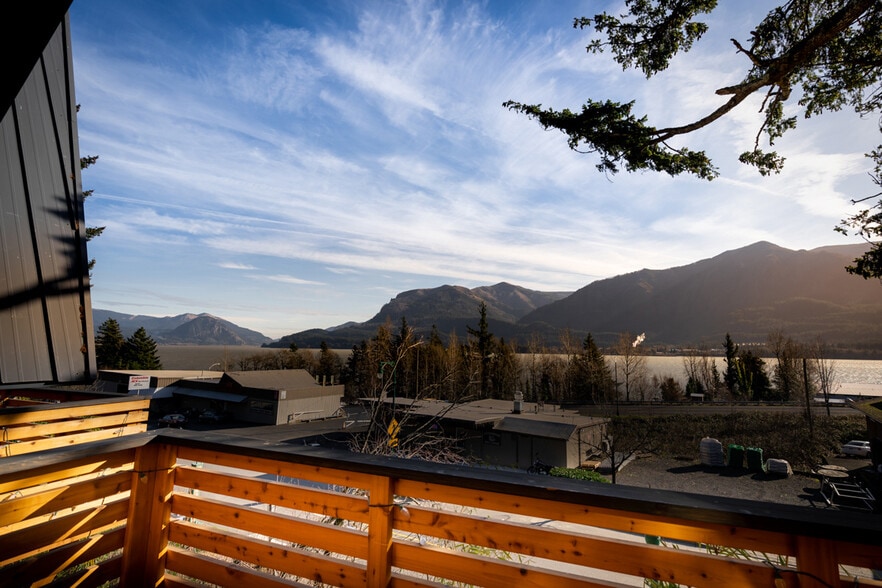 37 NW Second St, Stevenson, WA for sale - Building Photo - Image 3 of 21