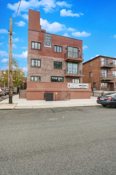 2232 Kimball St, Brooklyn, NY for lease - Building Photo - Image 1 of 1