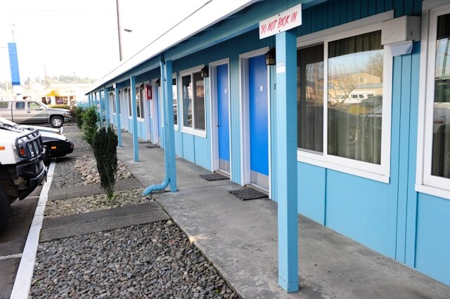 1005 S Broadway, Coos Bay, OR for sale Primary Photo- Image 1 of 1