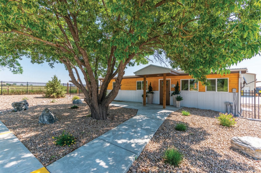 17164 I 25 Frontage Rd, Platteville, CO for lease - Building Photo - Image 2 of 2