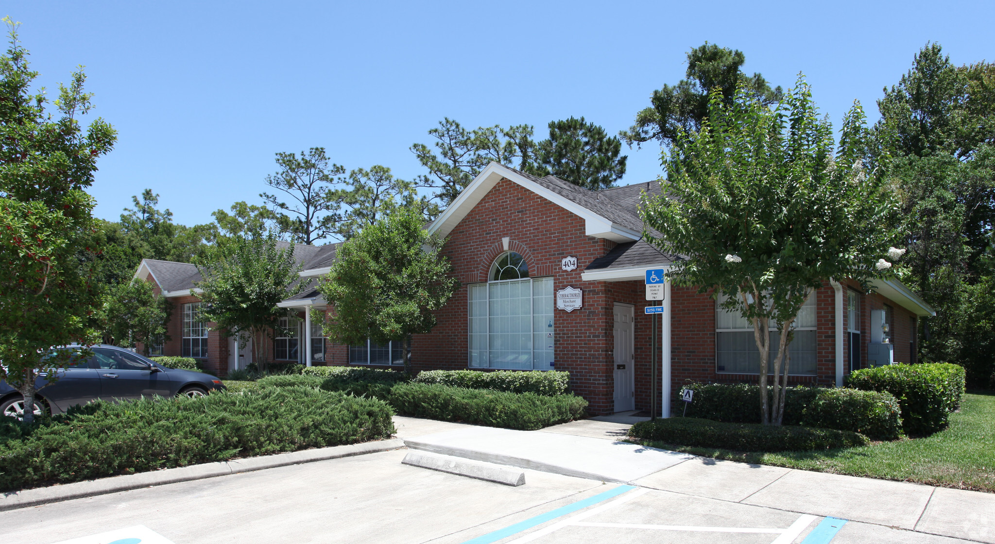 8825 Perimeter Park Blvd, Jacksonville, FL for sale Primary Photo- Image 1 of 1