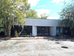 120 Oglethorpe Professional Ct, Savannah, GA for lease Building Photo- Image 2 of 7