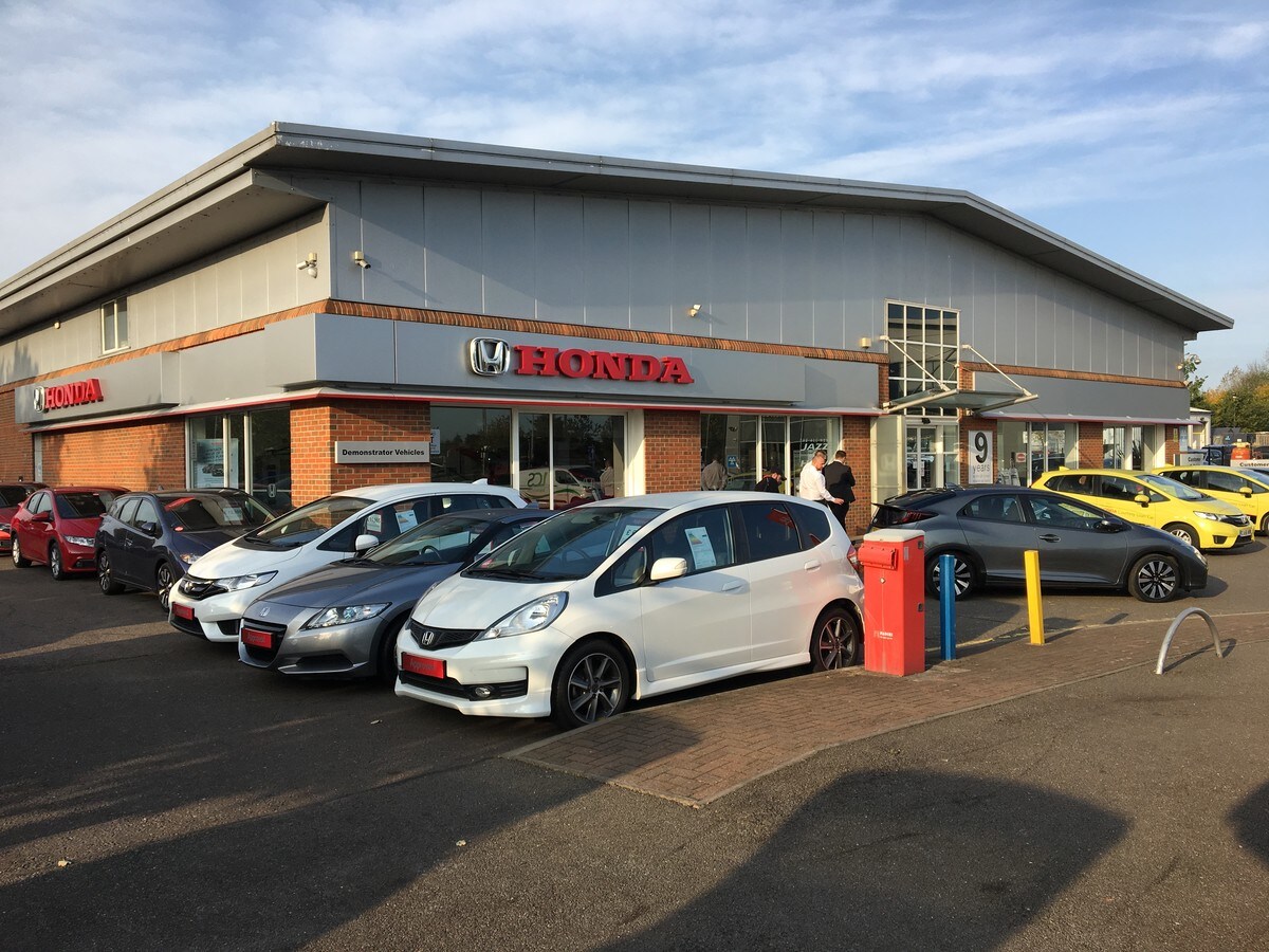 1 White Hart Ln, Chelmsford, CM2 5EF