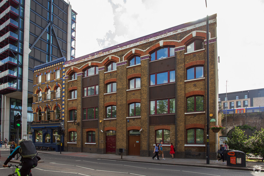 36-37 Albert Embankment, London for lease - Building Photo - Image 2 of 2