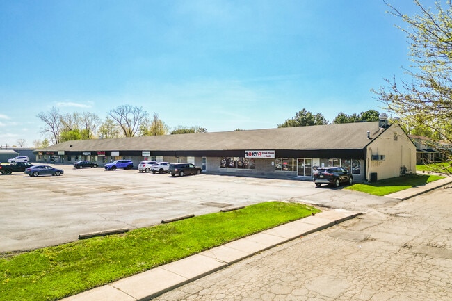 More details for 309-337 Alexis Rd, Toledo, OH - Retail for Sale