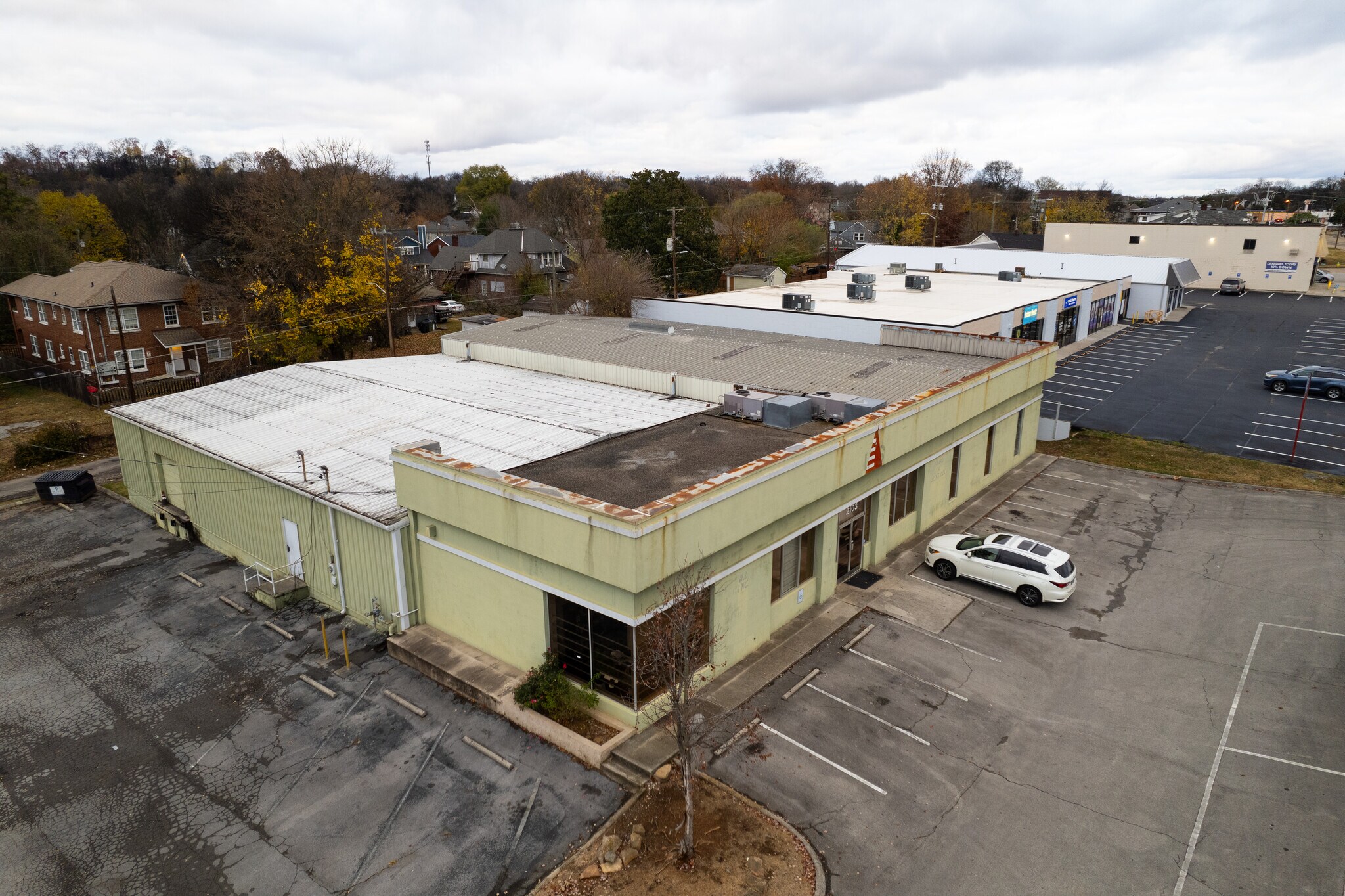 2103 E Magnolia Ave, Knoxville, TN for sale Building Photo- Image 1 of 16