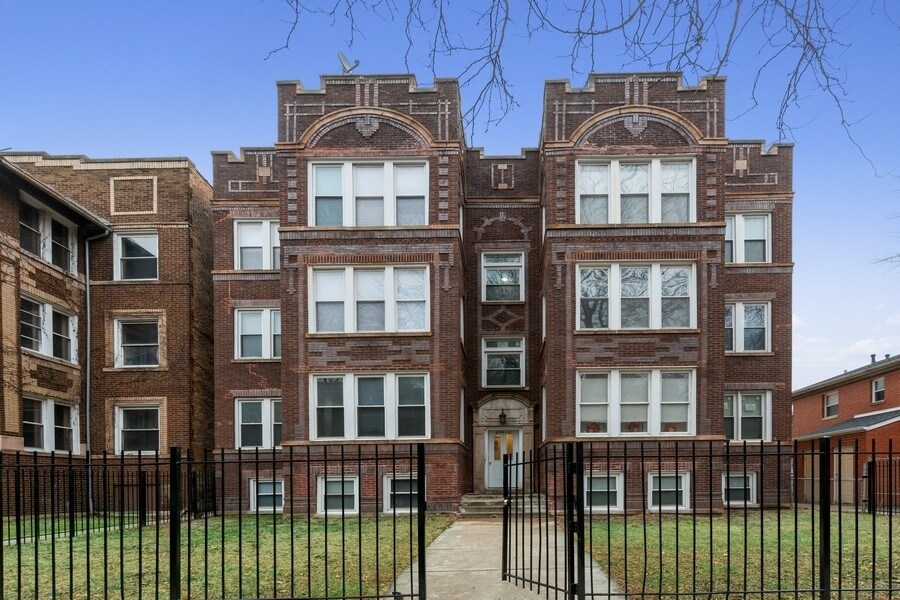 6729 S Chappel Ave, Chicago, IL for sale Building Photo- Image 1 of 1