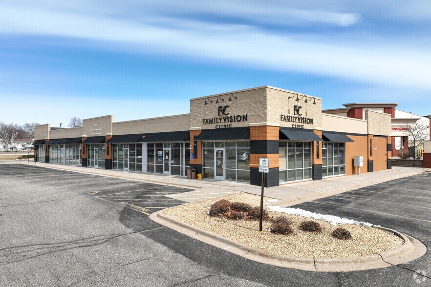 19645 Pilot Knob Rd, Farmington, MN for lease - Primary Photo - Image 3 of 8