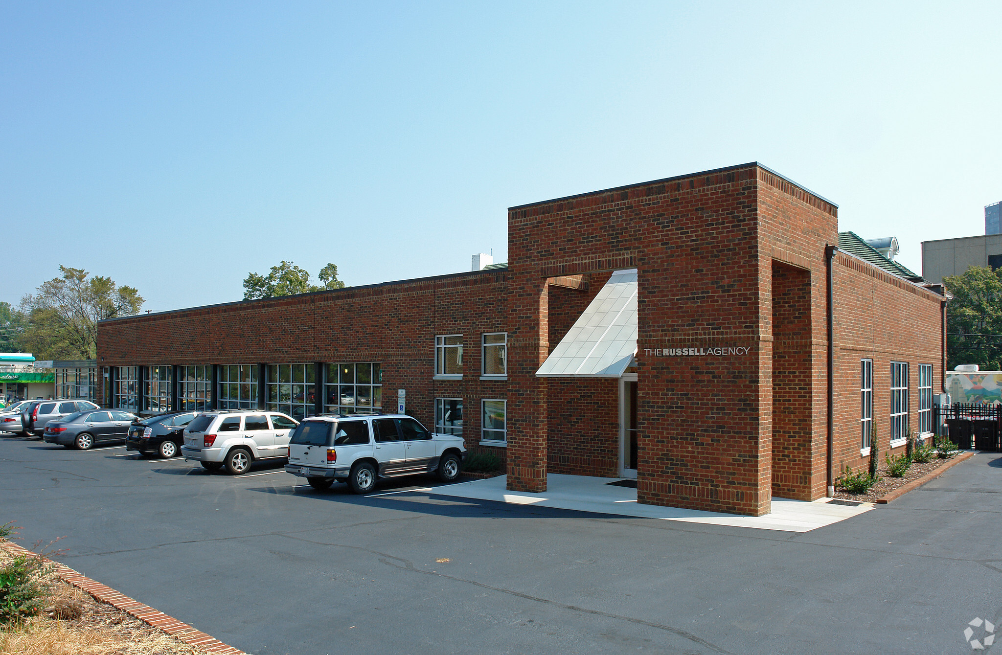 720 W Fifth St, Winston-Salem, NC for lease Primary Photo- Image 1 of 14