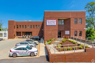 12331 Carroll Ave, Rockville, MD for lease Building Photo- Image 1 of 15