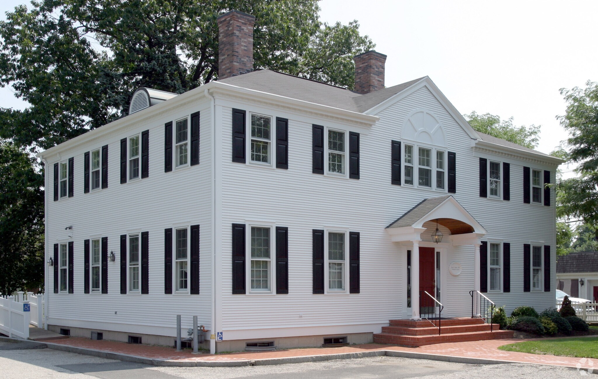 2 Simsbury Rd, Avon, CT for sale Building Photo- Image 1 of 1