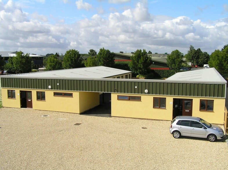 Warpsgrove Ln, Chalgrove for lease - Building Photo - Image 3 of 3