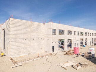 More details for 8700 Boundary Rd, Burnaby, BC - Industrial for Lease