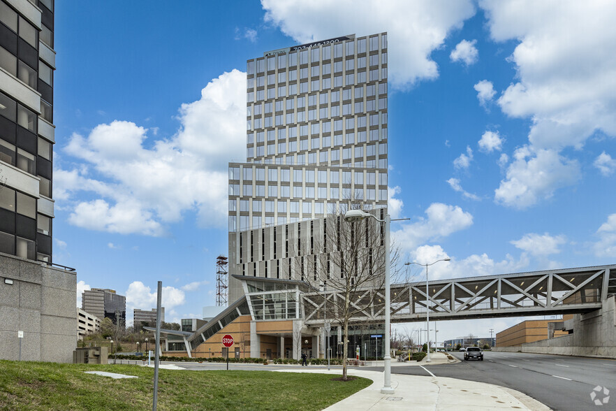 1750 Tysons Central St, Vienna, VA for lease - Primary Photo - Image 1 of 18